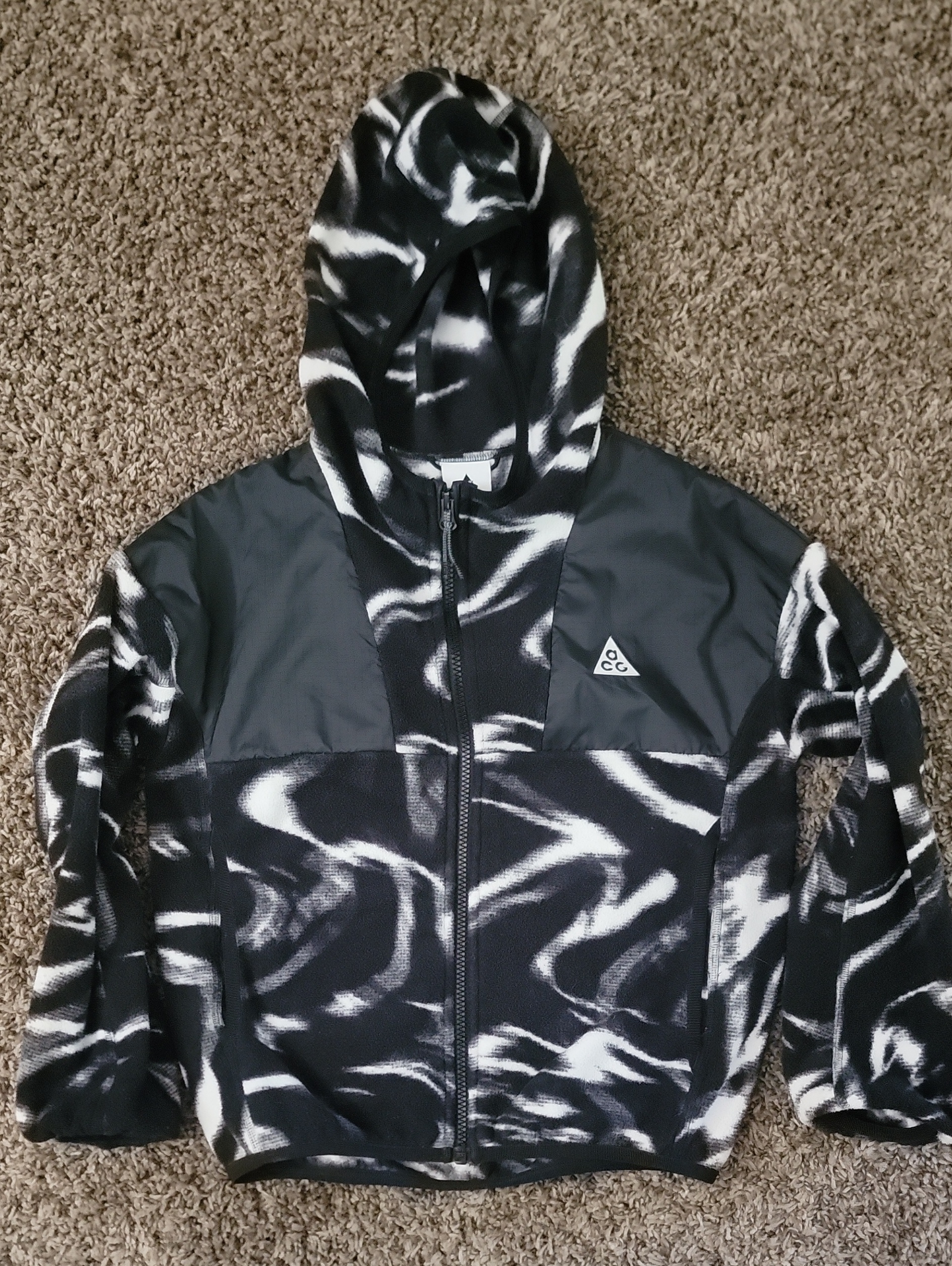 Nike Acg "Wolf Tree" Kids Full-Zip Hoodie Black Size M
